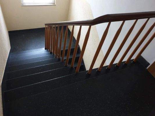 2.OG Treppen.jpg