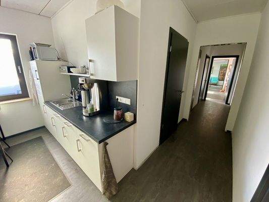 15. Küche im Aufenthaltsraum