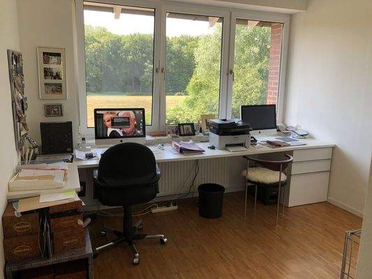 Büro