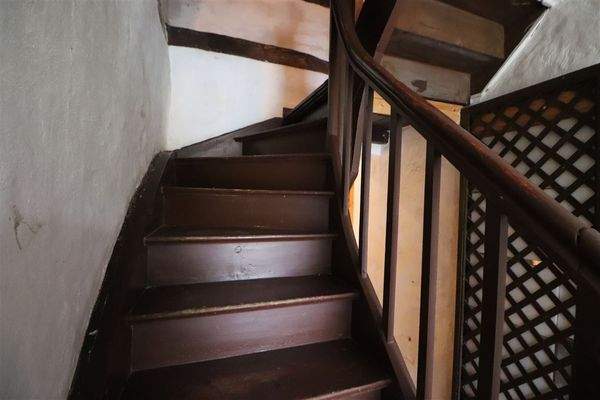 Treppe in das OG Altbau