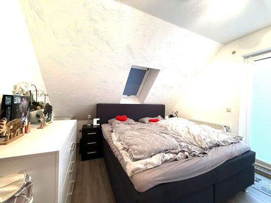 Schlafzimmer mit Balkon