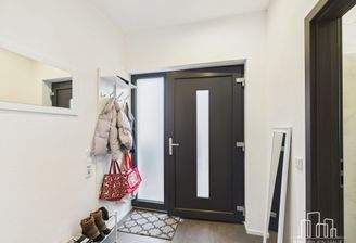 CAM02839G0-PR0330-STILL004