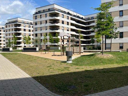 Innenhof mit Spielplatz