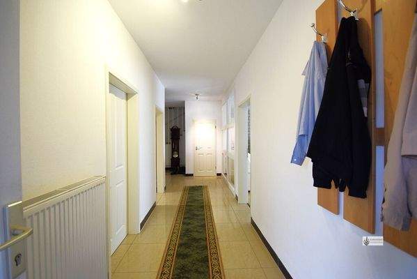 k-Flur mit Garderobe