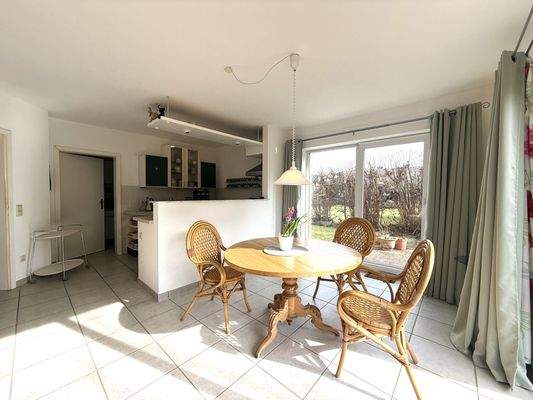 Wintergartenähnliche Wohnküche