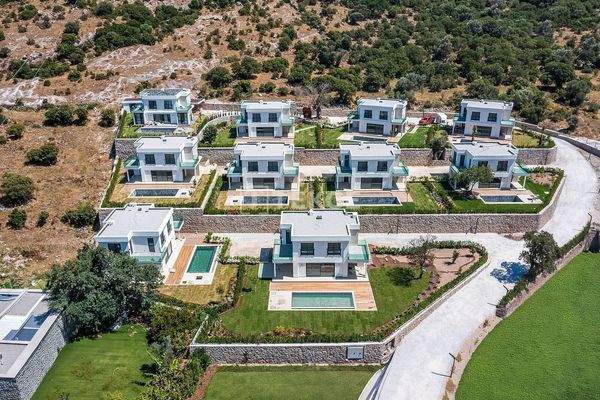 Detached Villas in Harmony with Nature in Bodrum Gündoğan