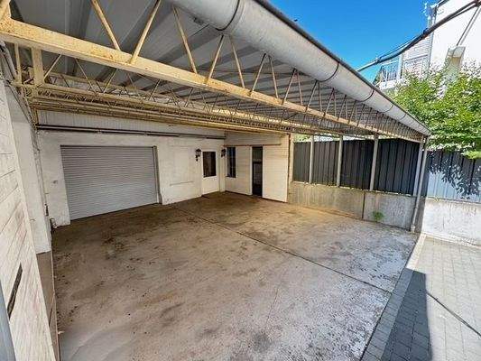 Außenansicht / Nebengebäude 