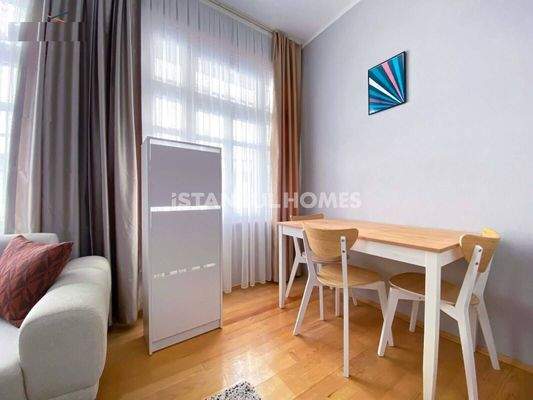 Fully Renovated Furnished 5-Storey Building in Istanbul Fatih