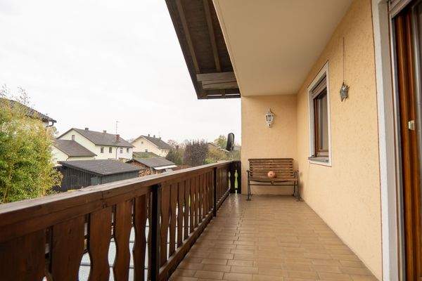 Überdachter Balkon.jpg