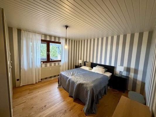 Schlafzimmer Hauptwohnung