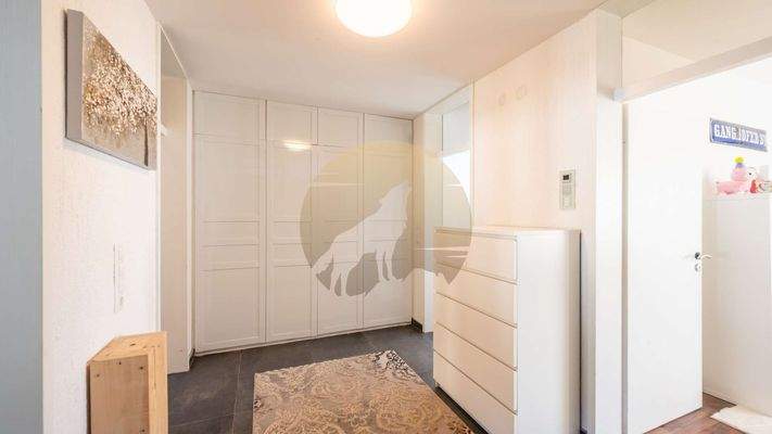 haus-rheinstetten-neuburgweier-flur-wolf-immobilien