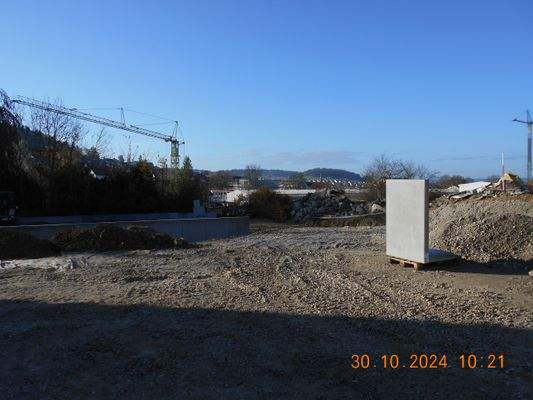 Blick über den Bauplatz für die Häuser 07, 08, 09