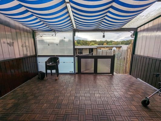 Überdachte Terrasse
