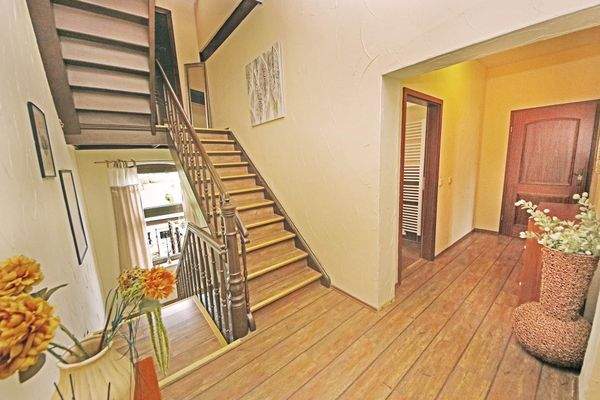 Flur- / Treppenbereich im OG