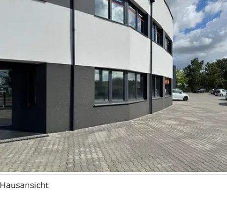 160780378 __ Modernes hochwertiges Büro mit Lagerf