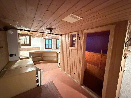 Hobby/Wellnessbereich KG