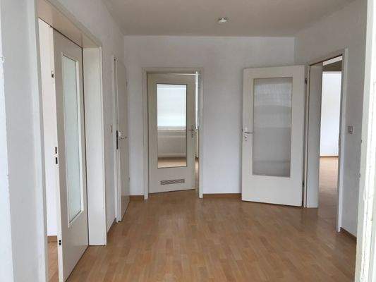 Essbereich Blick zur Küche.JPG