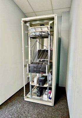 INFOS UNTER: 06171-586000