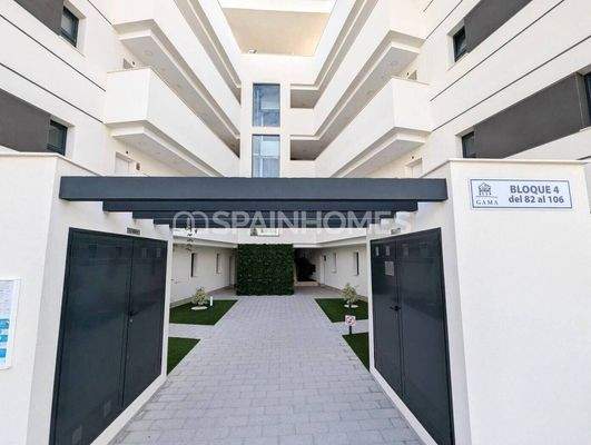 2-Bedroom Apartment for Sale in Villamartin Costa Blanca