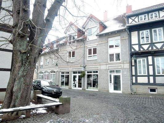 Hausansicht mit Eingangsbereich