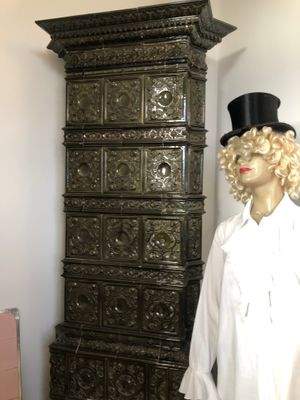 Kachelofen im OG der Wohnung 1