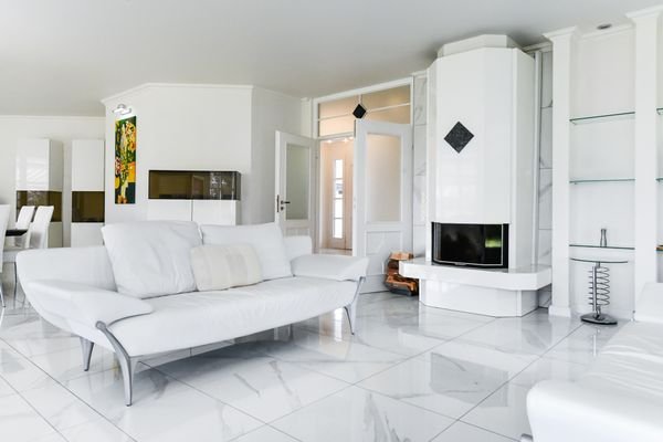 Wohnbereich mit offenen Kamin im EG