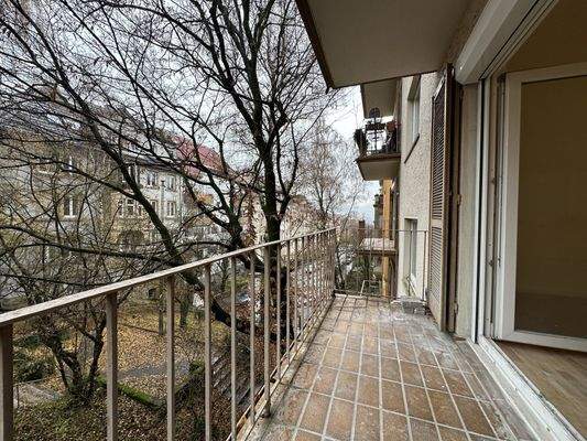 Balkon von Wohnzimmer