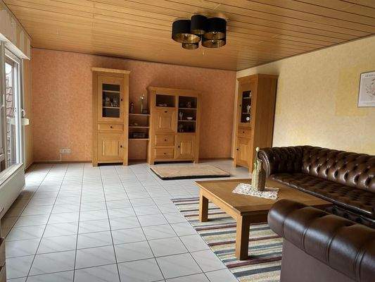 großes Wohnzimmer Erdgeschoss