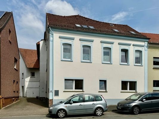 Straßenansicht