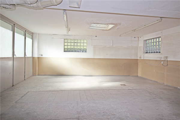 großzügige Doppelgarage