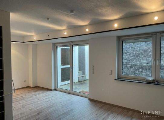 Wohnzimmeransicht2 UG