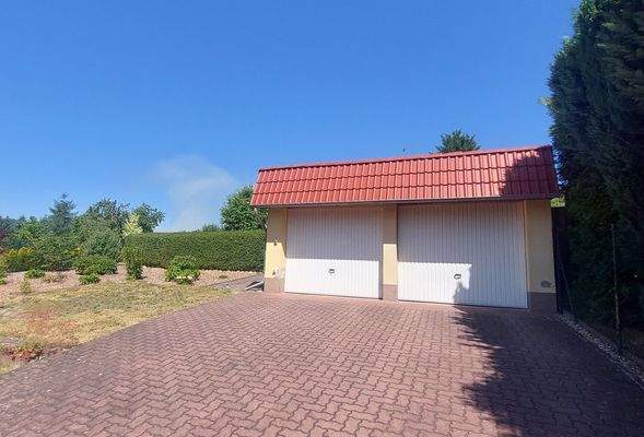 Doppelgarage