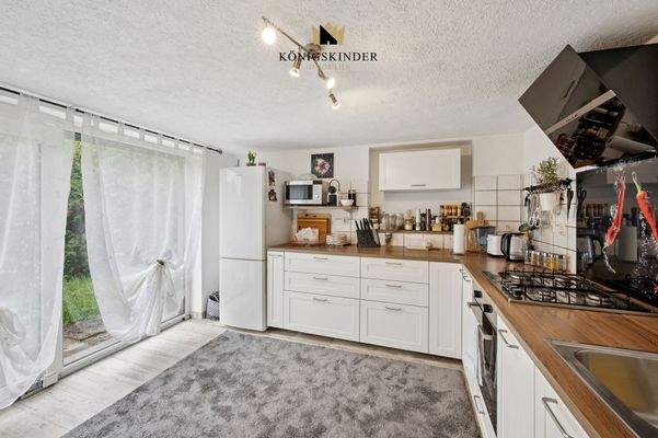 Tolle Küche mit Ausgang Terrasse7_HD