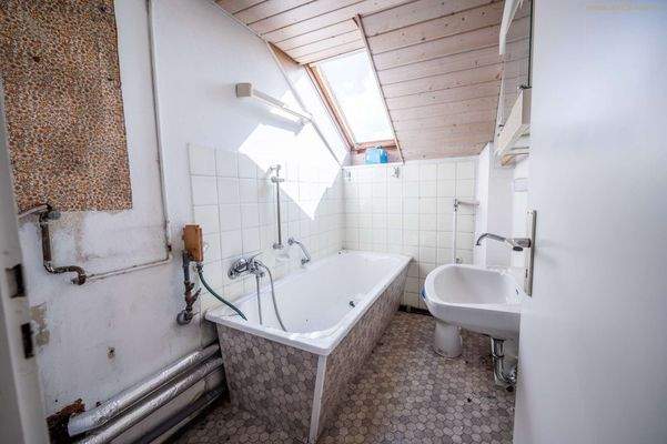 DG - Badezimmer - aktuell