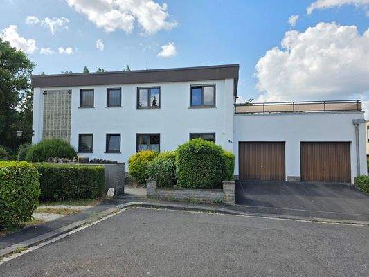 Aussenansicht Norden - mit 2 Garagen #101942