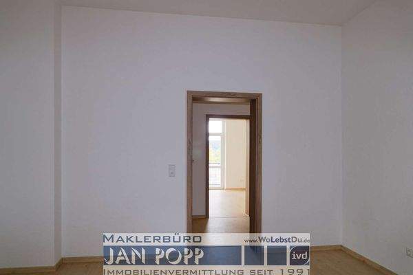 Schlafzimmer-Diele-WZ