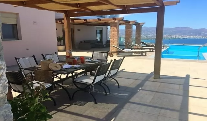 Moderne Villa in Agios Nikolaos_22.png