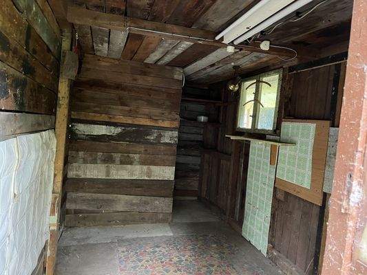 Schuppen Innenansicht