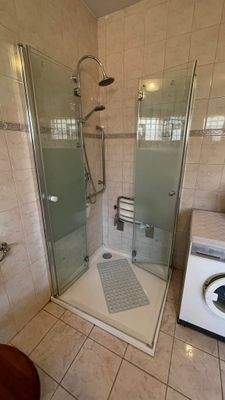 417097537_902450171248350_1607067040089775935_n má