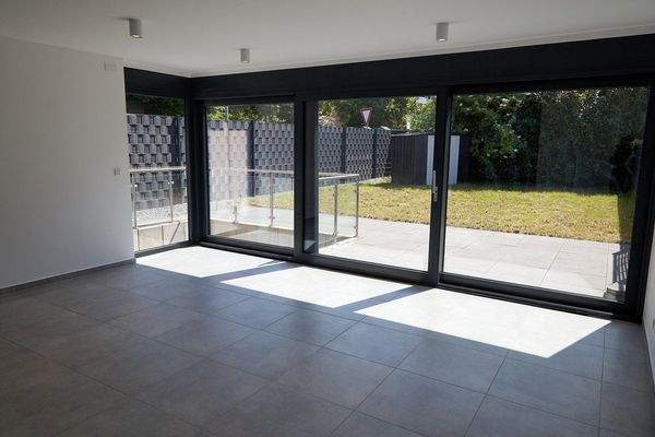 Wohnzimmer / Terrase / Garten