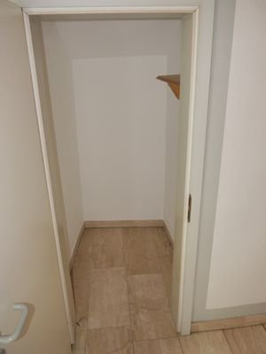 Abstellkammer im Hausflur
