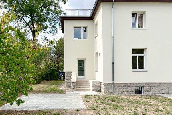 Privatgarten mit Terrasse