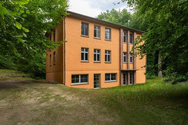 Das eindrucksvolle Mehrfamilienhaus 