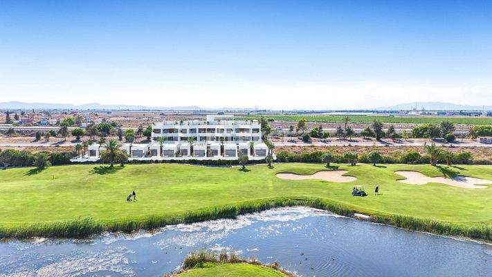 Stylish Seaview Apartments in a Golf Resort in Los Alcázares