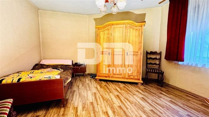 Vorderhaus OG / Kinderzimmer / Gästezimmer
