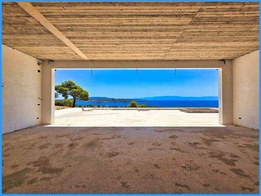 6f5b568a854647468bdafb958f7cdb36-original