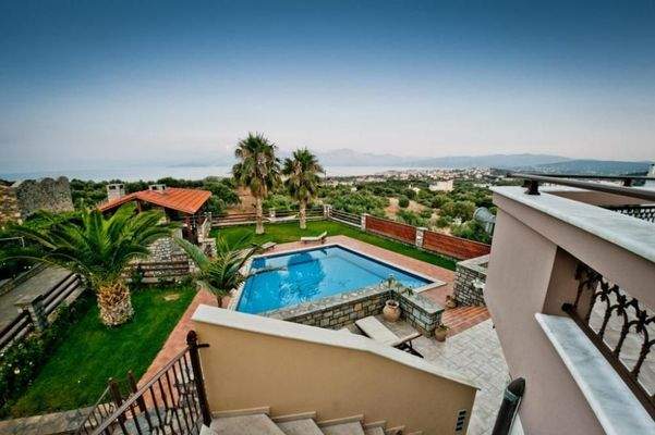 Kreta, Katsikia: Luxuriöse Villa mit Pool, Garten, Meerblick zu verkaufen