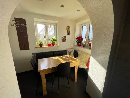 Küche mit Terrassenzugang (EG)