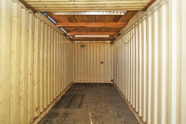 Container
