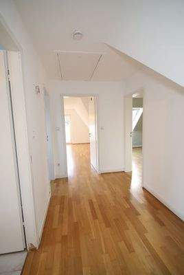 Flur im Obergeschoß.jpeg